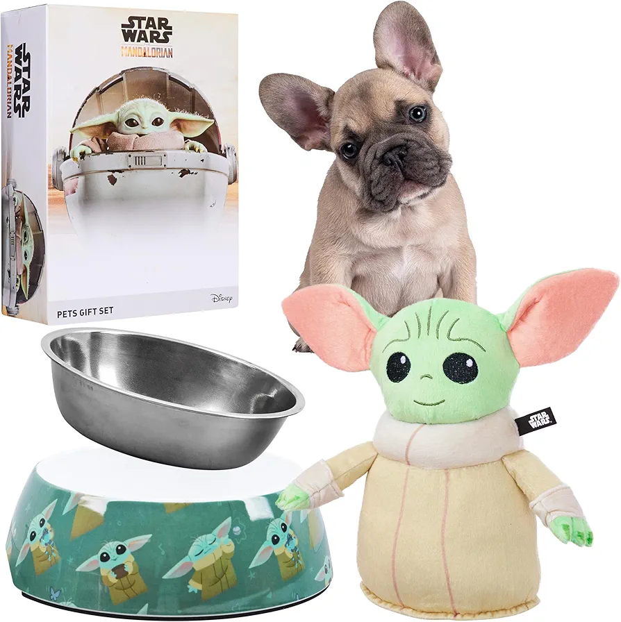 Disney Stitch Conjunto Juguete y Bebedero Perro Antigoteo - Peluche para Perros Interactivo, Comedero Perro Antideslizante - Yoda Regalos (Verde Baby Yoda)